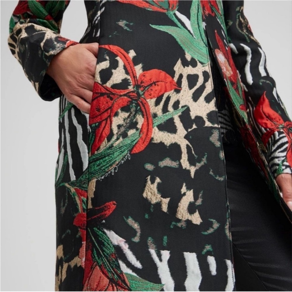 Chico's Multicolor Floral and Animal Print Jacquard Jacket Black Red - Picture 3 of 4